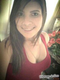 Caiu no whatsapp sentando gostoso no seu consolo