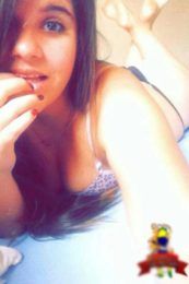 Carol caiu no whatsapp das novinhas mostrando as tetas