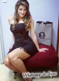 Lívia Andrade a loira gostosa do SBT