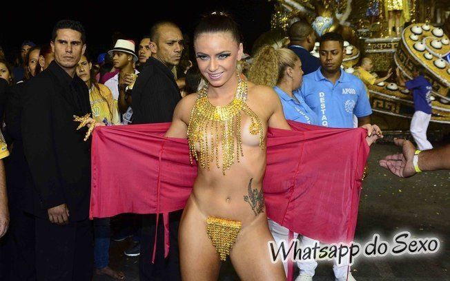 Marianne Ranieri, Miss bumbum mostrando a buceta no carnaval 2015