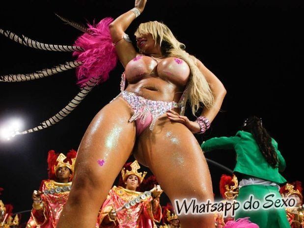 gostosas semi nuas desfilando no carnaval no Brasil confira agora mesmo (16)