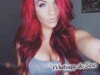 Ruivinha muito safadinha tirando fotos quentes