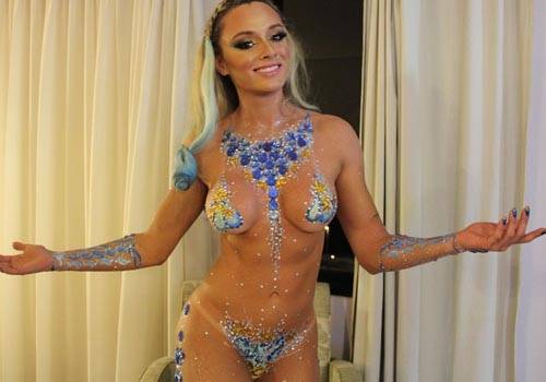 Fotos de famosas peladas nuas no carnaval 2016 (10)