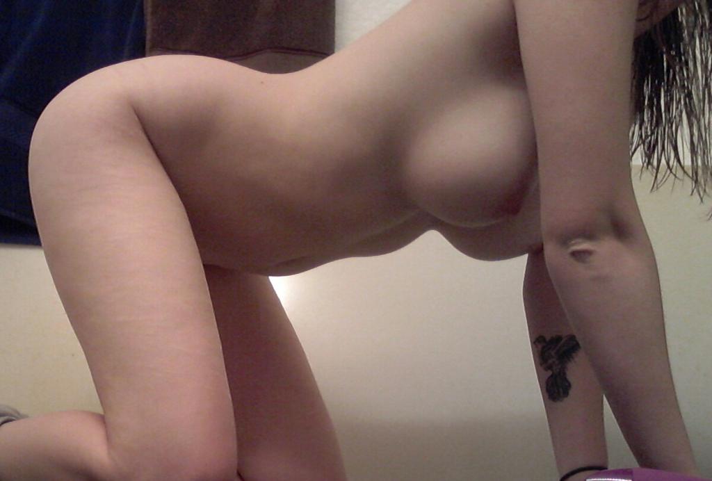 Fotos de gostosa que mandou nudes e caiu no whatsapp (10)