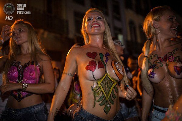 Fotos de gostosas nuas no carnaval 2016 (4)