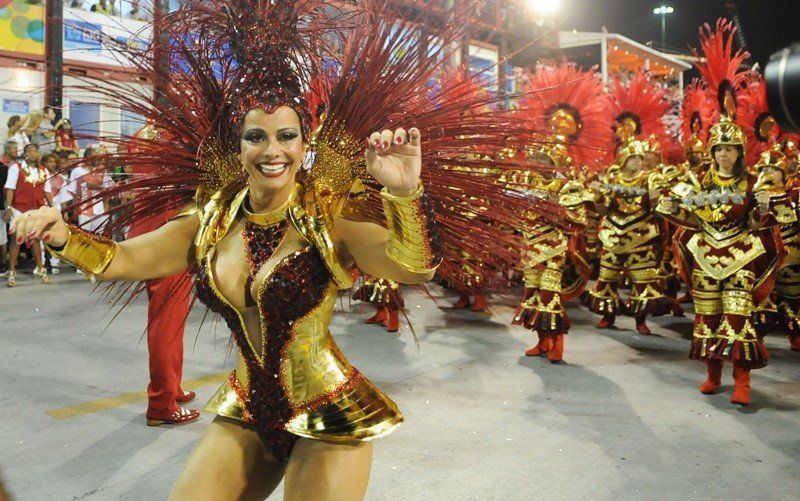 Fotos da Viviane Araújo nua pelada no carnaval (13)