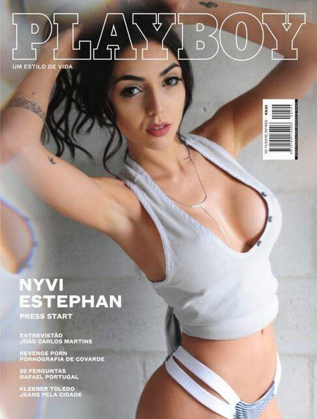 Nyvi Estephan Nua Pelada na Revista Playboy