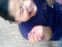 Leitinho na cara da namorada novinha