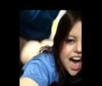 Novinha Escandalosa Trepando com o Primo